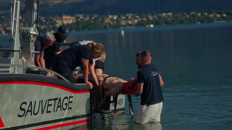 Exercice de sauvetage au lac, Samaritains du Nord vaudois × Sauvetage des Iris, INVprod